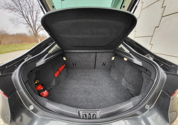 Ford Mondeo cena 52800 przebieg: 162000, rok produkcji 2017 z Nekla małe 232